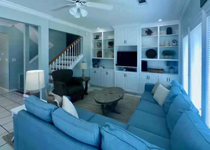 Coastal Duplex W Multi-levels Shared Pool And Close To Holiday home Gulf Shores