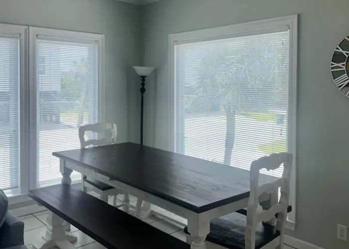 Coastal Duplex W Multi-levels Shared Pool And Close To Holiday home *